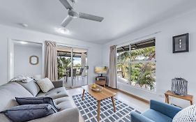Casa Ava Airlie